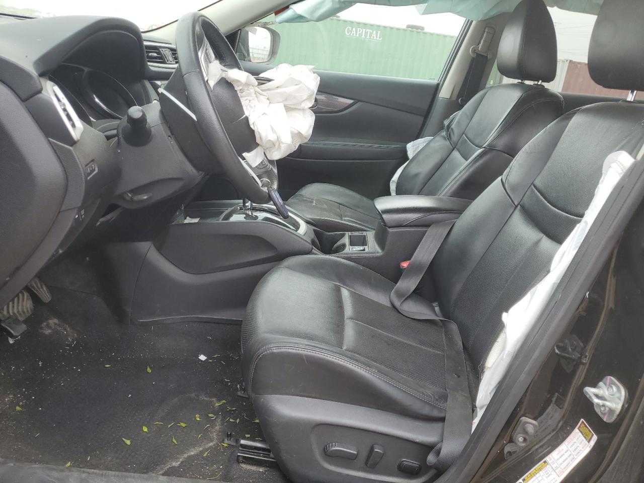 Nissan Rogue s 2015