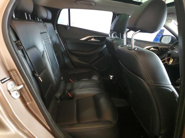 2017 INFINITI QX30 BASE SJKCH5CR3HA032635