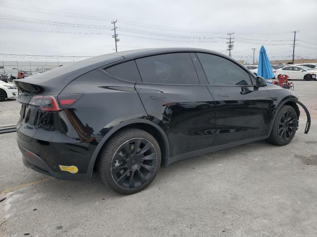 2022 TESLA MODEL Y 7SAYGDEE5NF455125