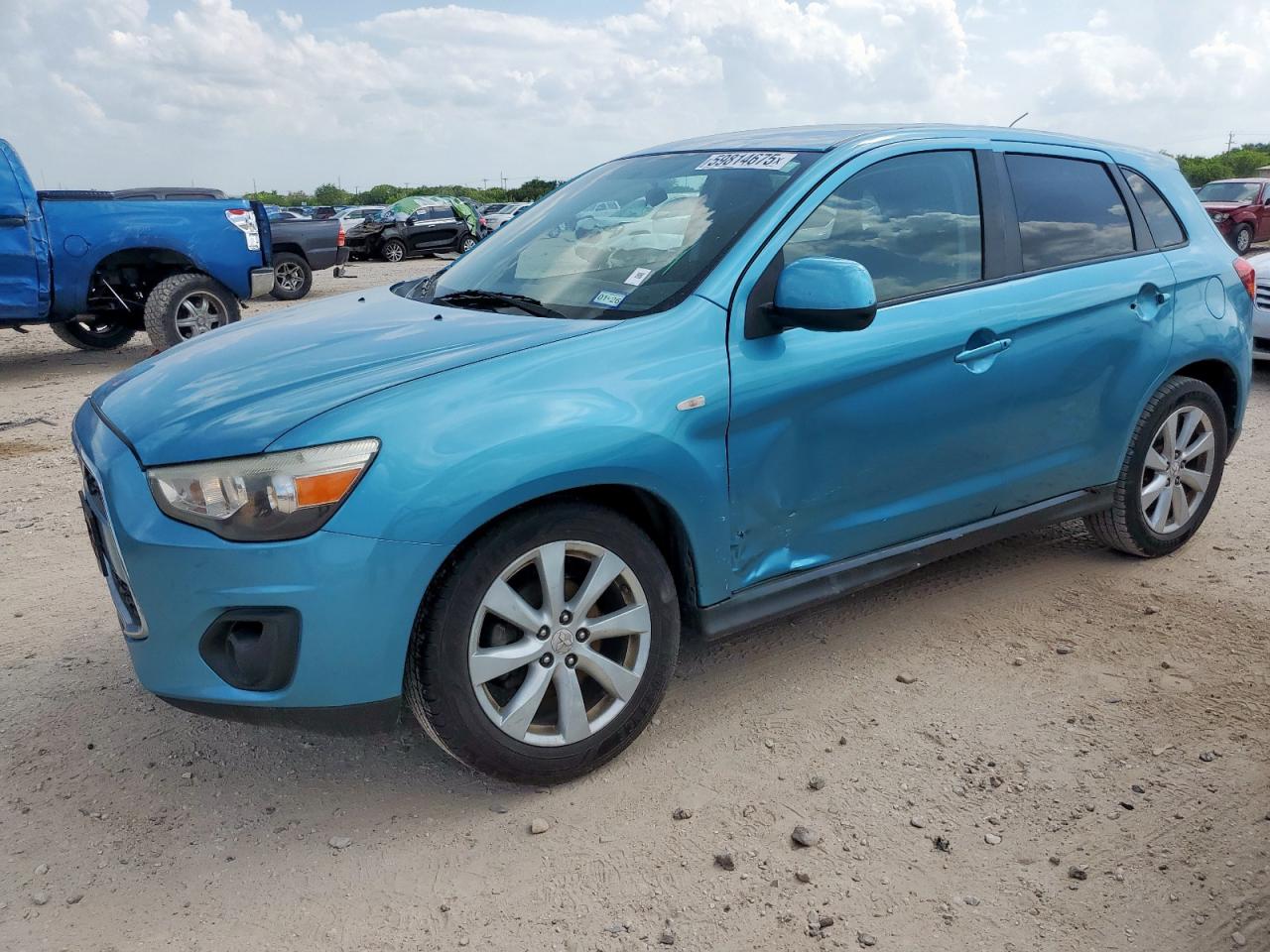 MITSUBISHI OUTLANDER ES