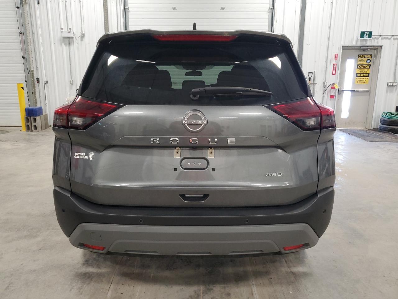 Nissan Rogue s 2023
