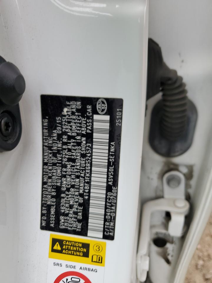 Toyota Camry le 2016