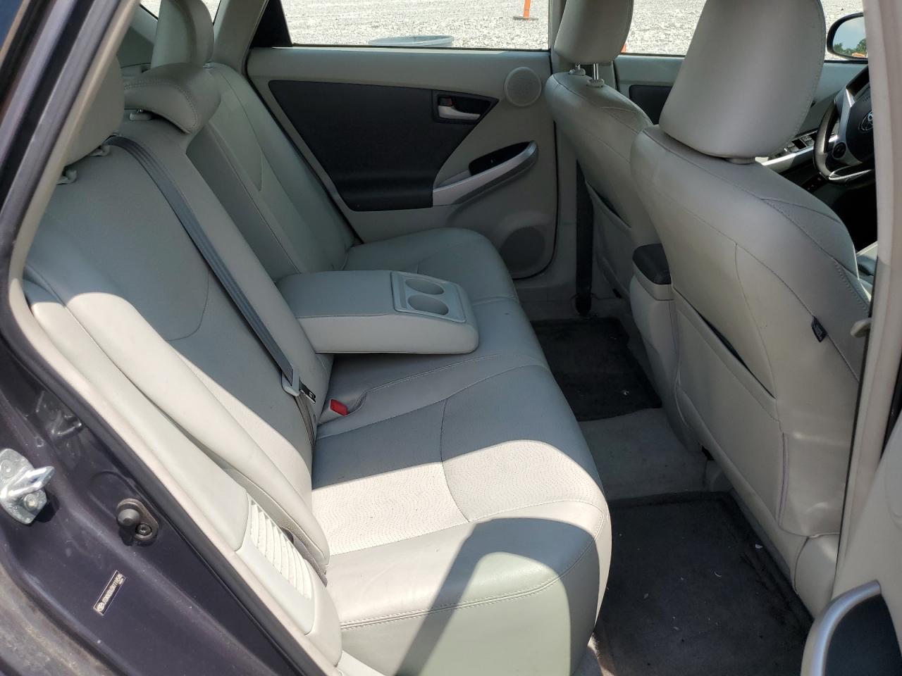 Toyota Prius 2010