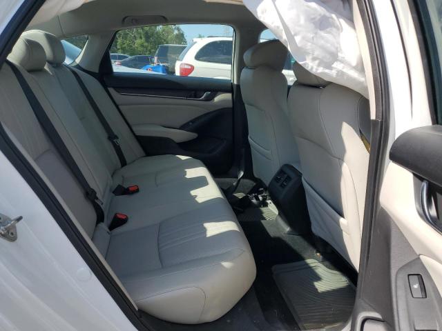 2018 HONDA ACCORD TOU - 1HGCV1F94JA059656