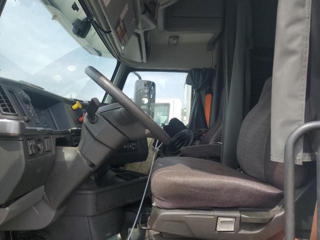 2023 VOLVO VN VNL #3222030174