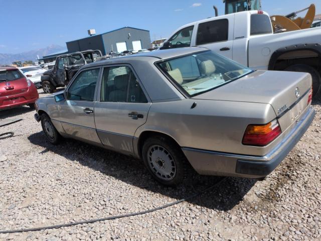 Vin: wdbea30d3mb324074, lot: 61257145, mercedes-benz 300-class e 19912
