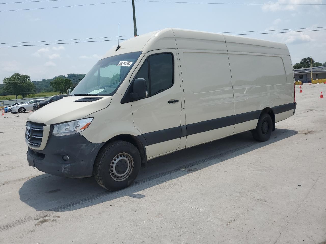 MERCEDES-BENZ SPRINTER 2500