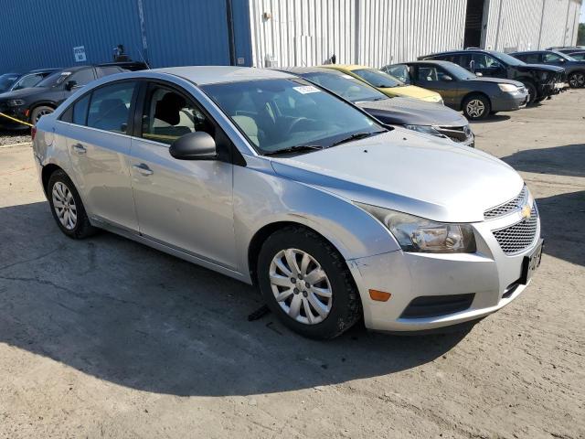Vin: 1g1pc5sh8b7178389, lot: 61853585, chevrolet cruze ls 20114