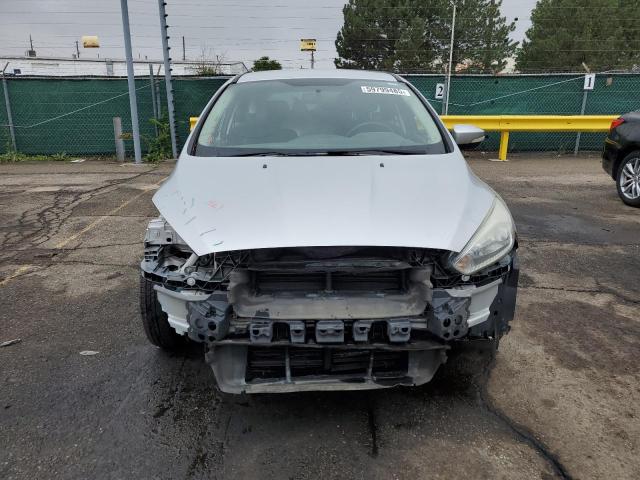 2016 FORD FOCUS SE 1FADP3K2XGL305999