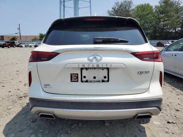 2019 INFINITI QX50 ESSEN 3PCAJ5M3XKF117589