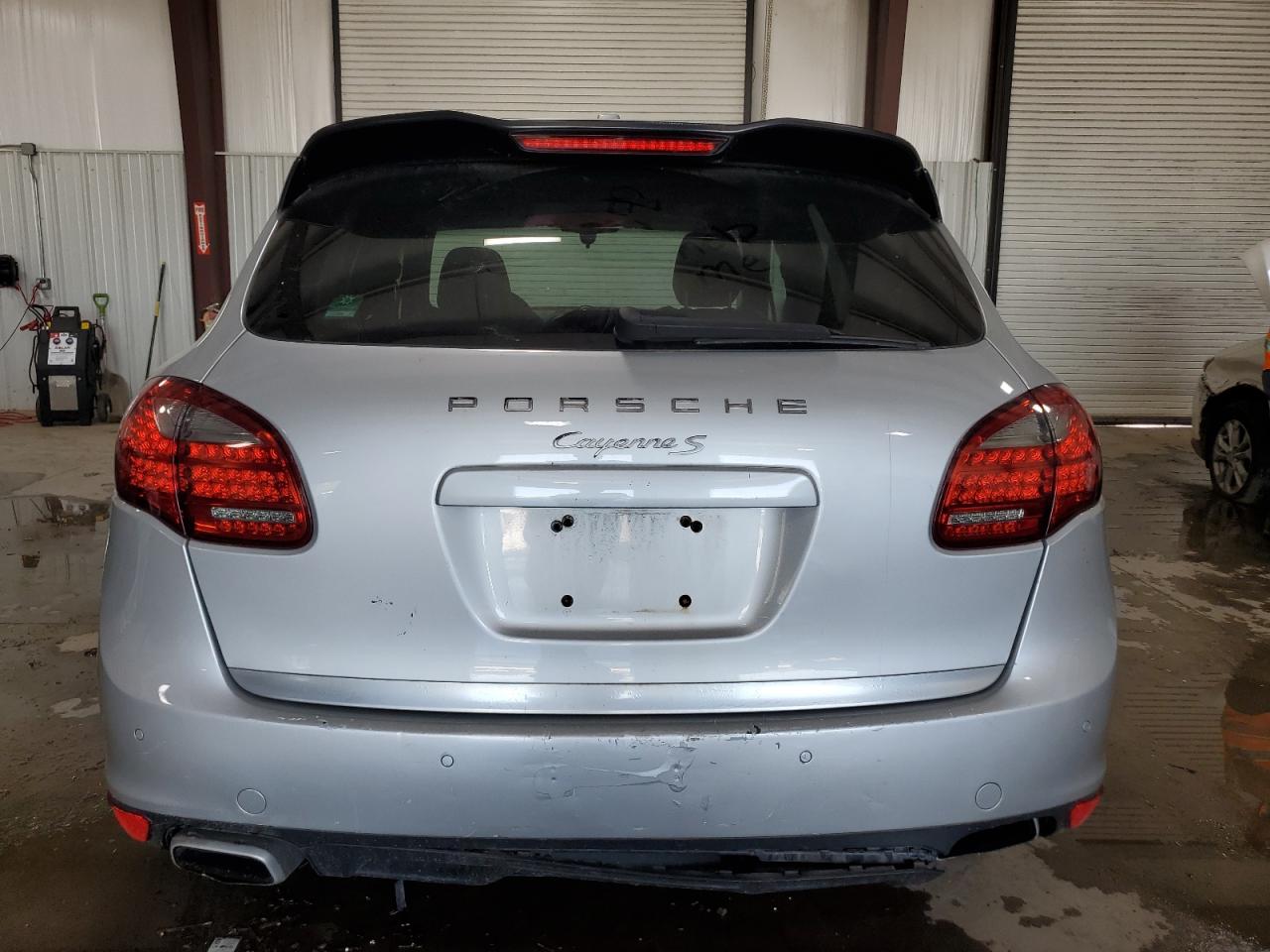 PORSCHE CAYENNE S