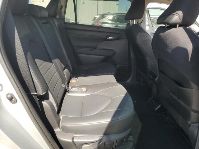 2021 TOYOTA HIGHLANDER HYBRID XLE - 5TDHBRCH6MS025023
