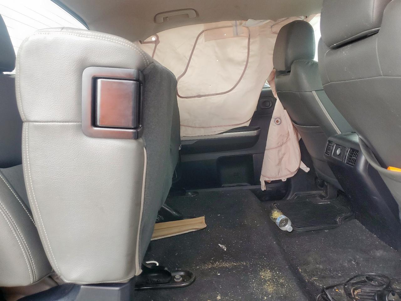 TOYOTA TUNDRA CREWMAX SR5