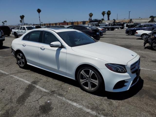 Vin: wddzf4jb6ka620352, lot: 61471015, mercedes-benz e-class 300 20194