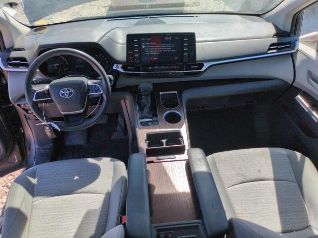 2021 TOYOTA SIENNA LE 5TDKSKFC8MS011427