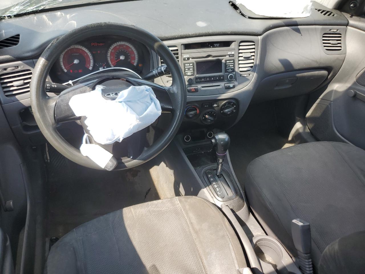 KIA RIO BASE