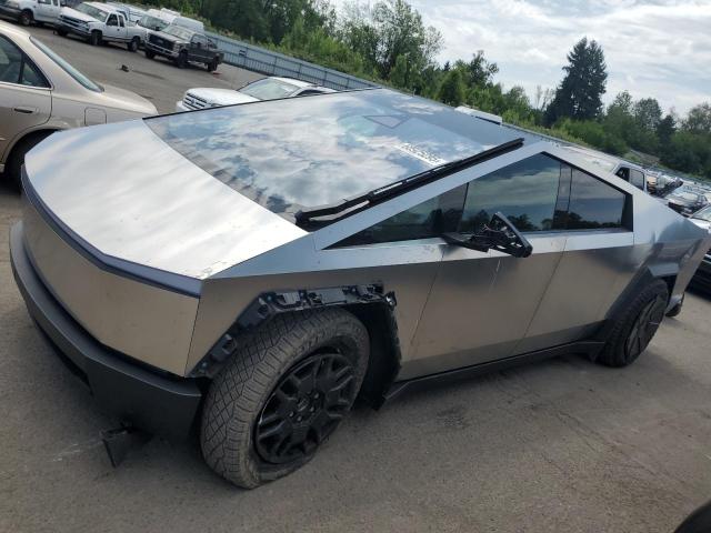 TESLA CYBERTRUCK