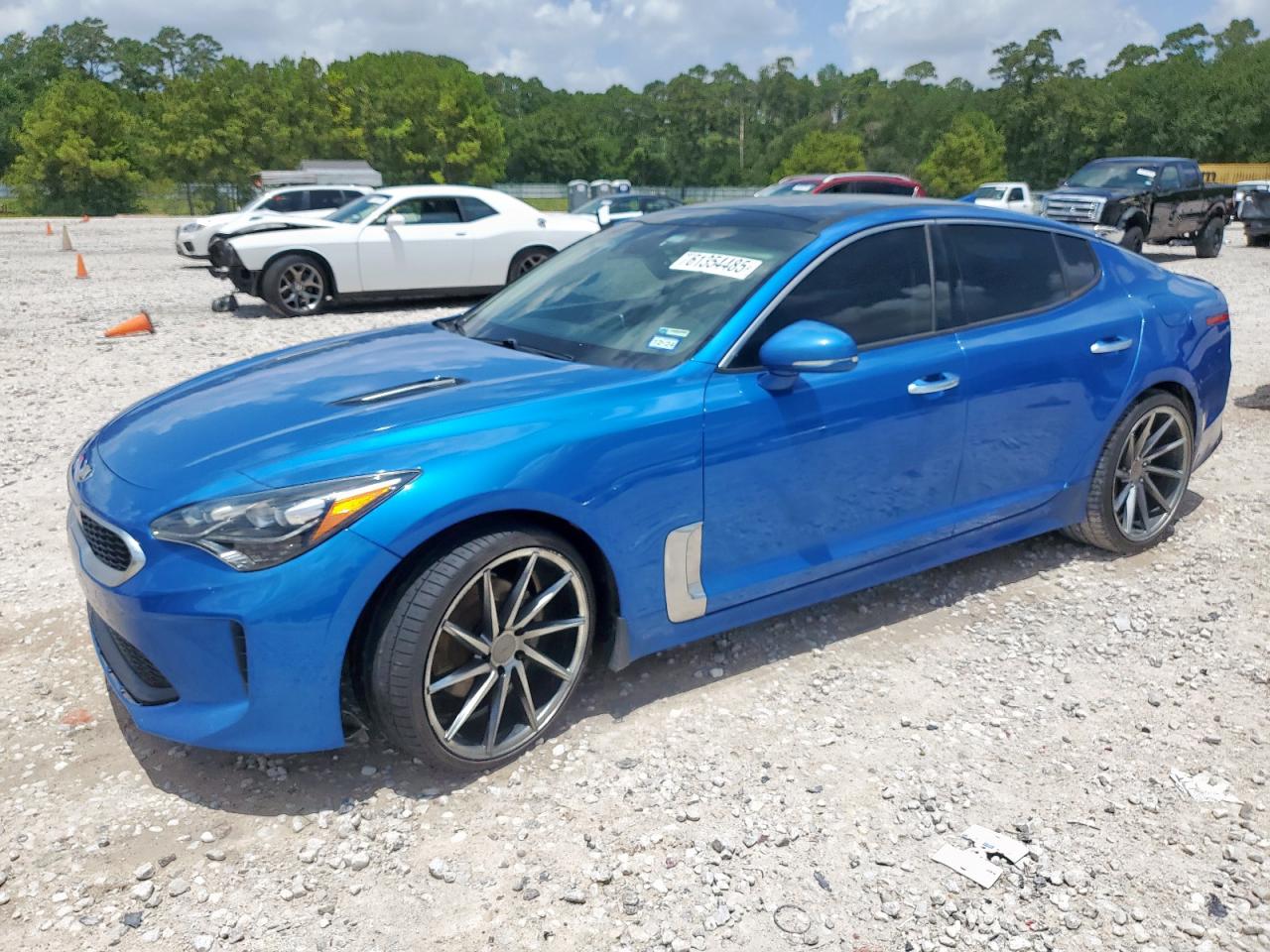 KIA STINGER PREMIUM