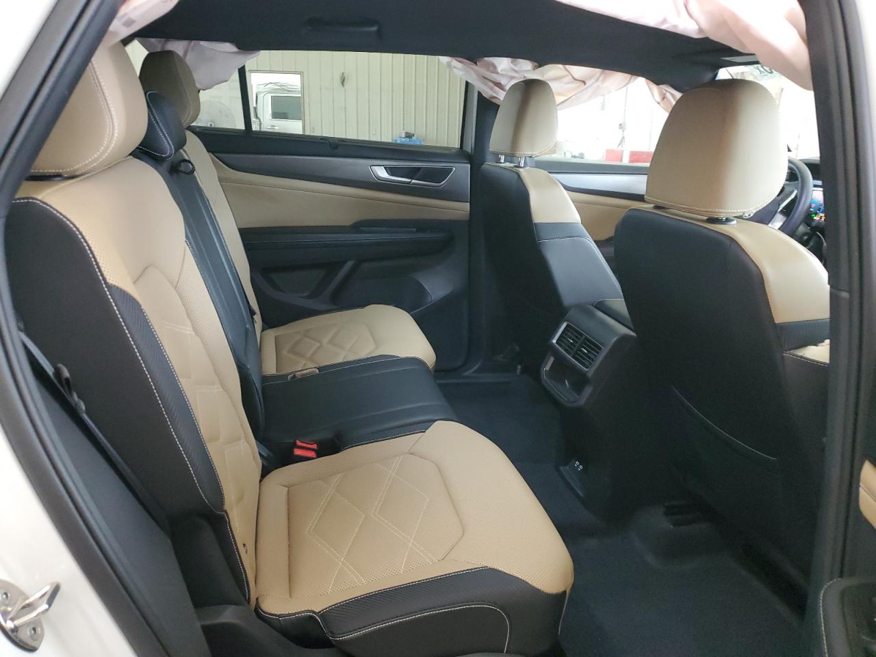 Volkswagen Atlas cros 2024