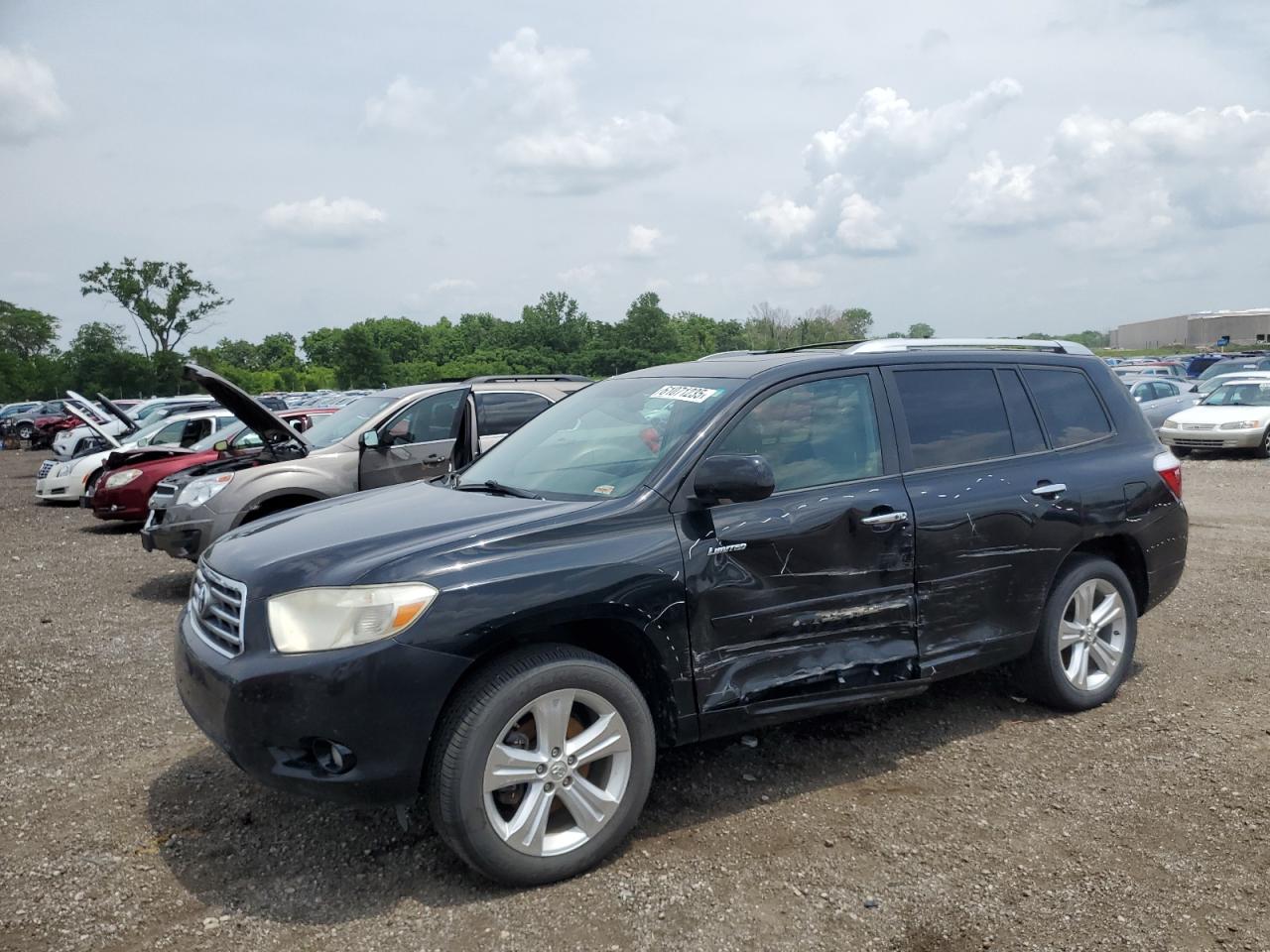 TOYOTA HIGHLANDER LIMITED