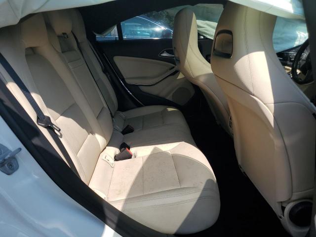 2015 MERCEDES-BENZ CLA 250 - WDDSJ4EB1FN270685