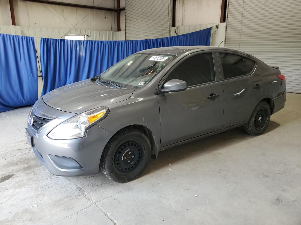 NISSAN VERSA S