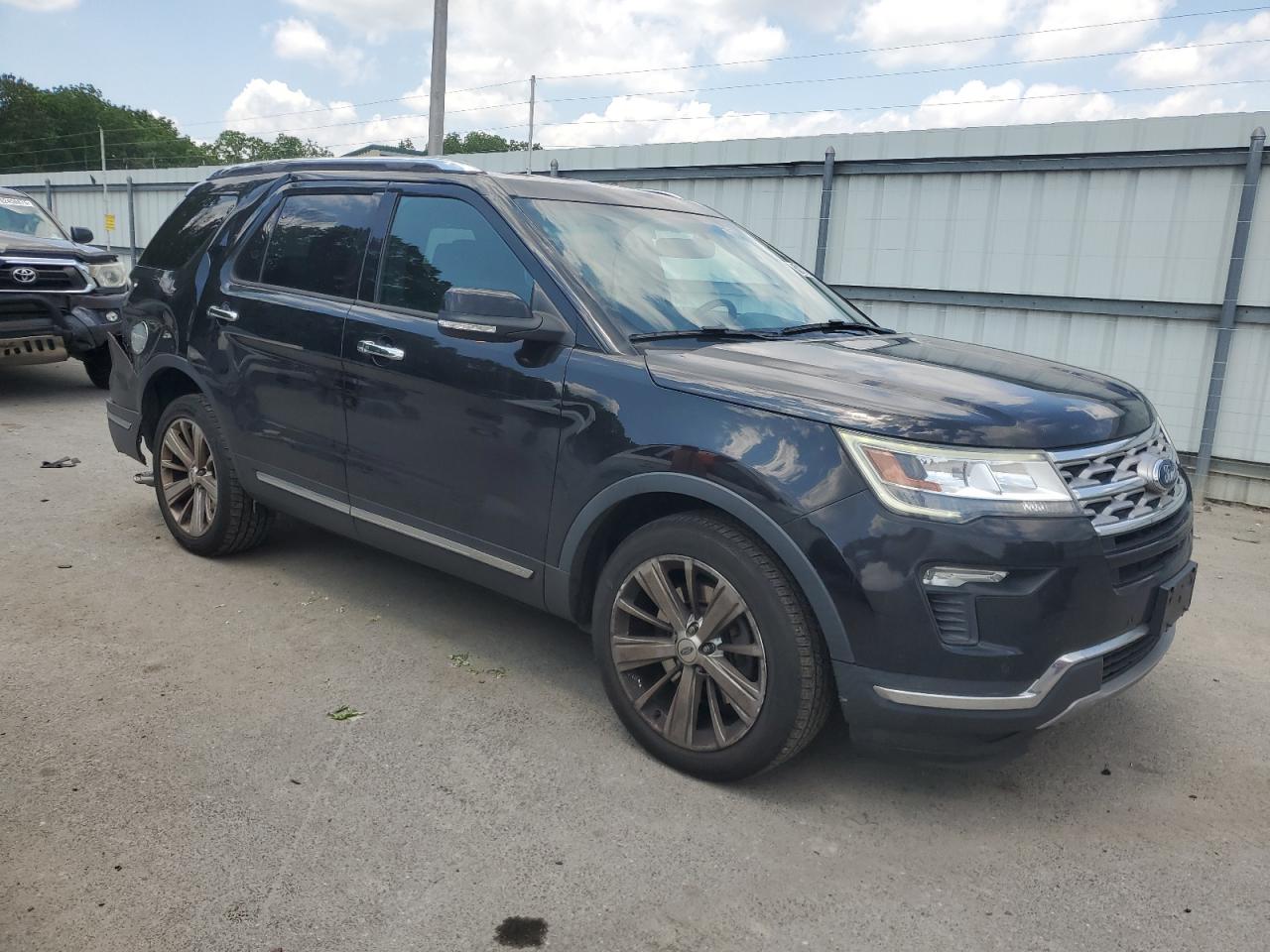 FORD EXPLORER LIMITED