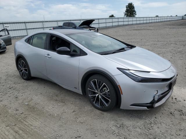 Vin: jtdadabu4r3011917, lot: 61184665, toyota prius le 20244