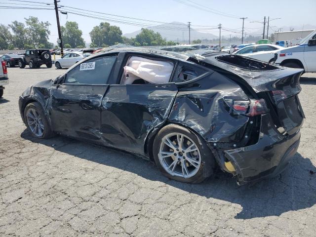 2024 TESLA MODEL Y 7SAYGDEE2RA237856