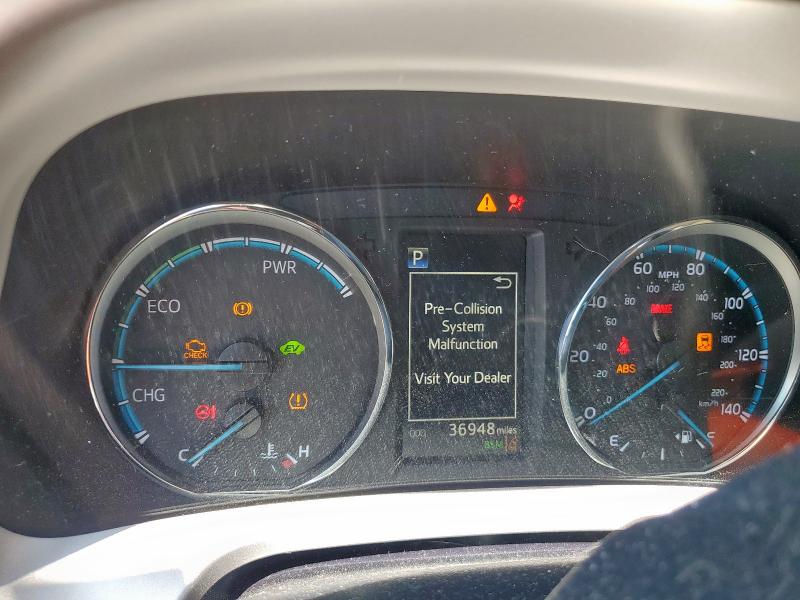2018 TOYOTA RAV4 HV LE JTMRJREV1JD234350