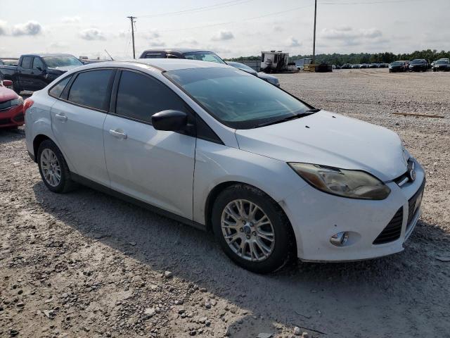 Vin: 1fahp3f2xcl310660, lot: 60217625, ford focus se 20124