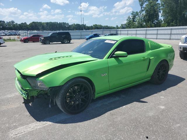 FORD MUSTANG GT
