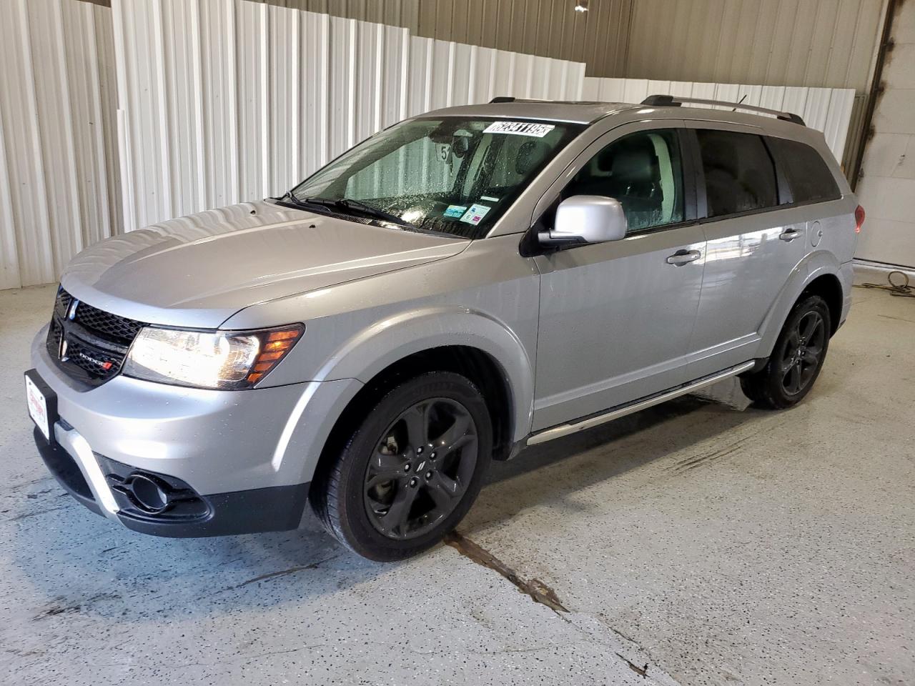 DODGE JOURNEY CROSSROAD
