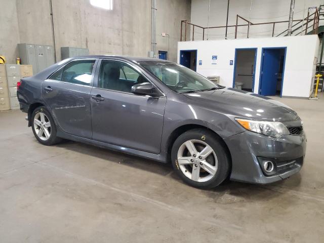 Vin: 4t1bf1fk0eu334868, lot: 59981305, toyota camry l 20144