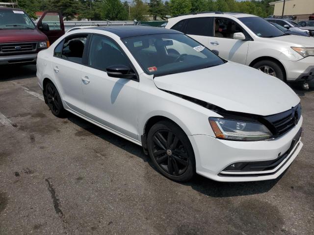 2018 VOLKSWAGEN JETTA SPOR 3VWD17AJ4JM242350
