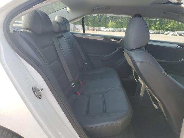 2015 VOLKSWAGEN JETTA SE - 3VWD17AJ8FM346394