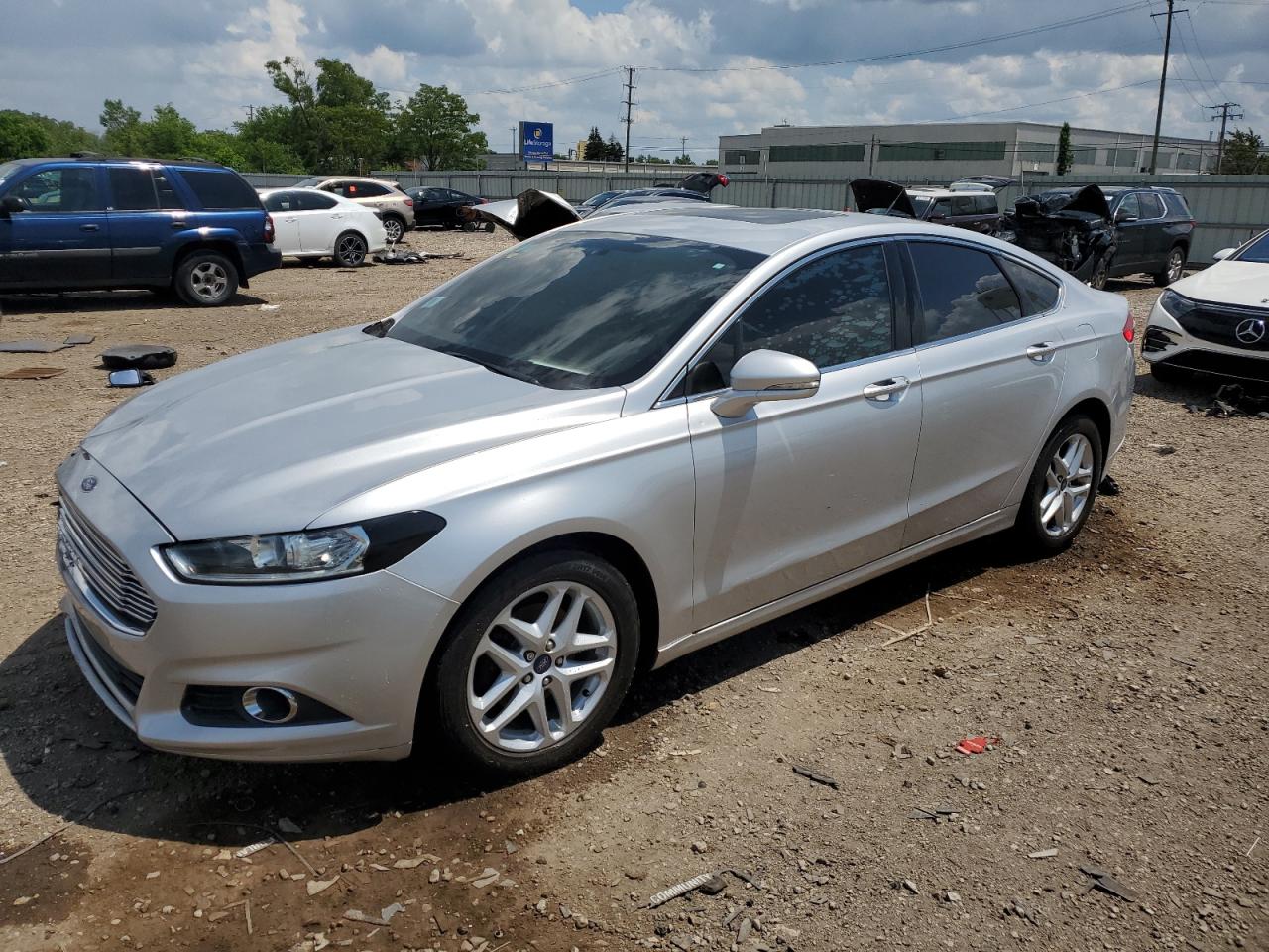 FORD FUSION SE