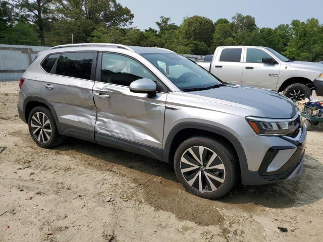 2022 VOLKSWAGEN TAOS SE 3VVYX7B2XNM065806