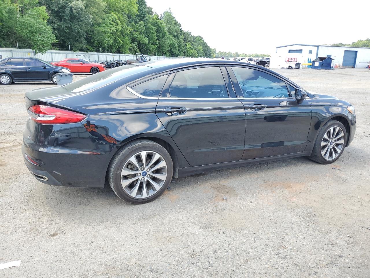 FORD FUSION SE
