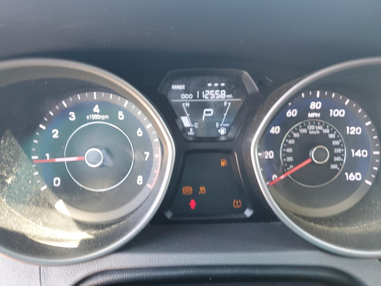 Hyundai Elantra gl 2012