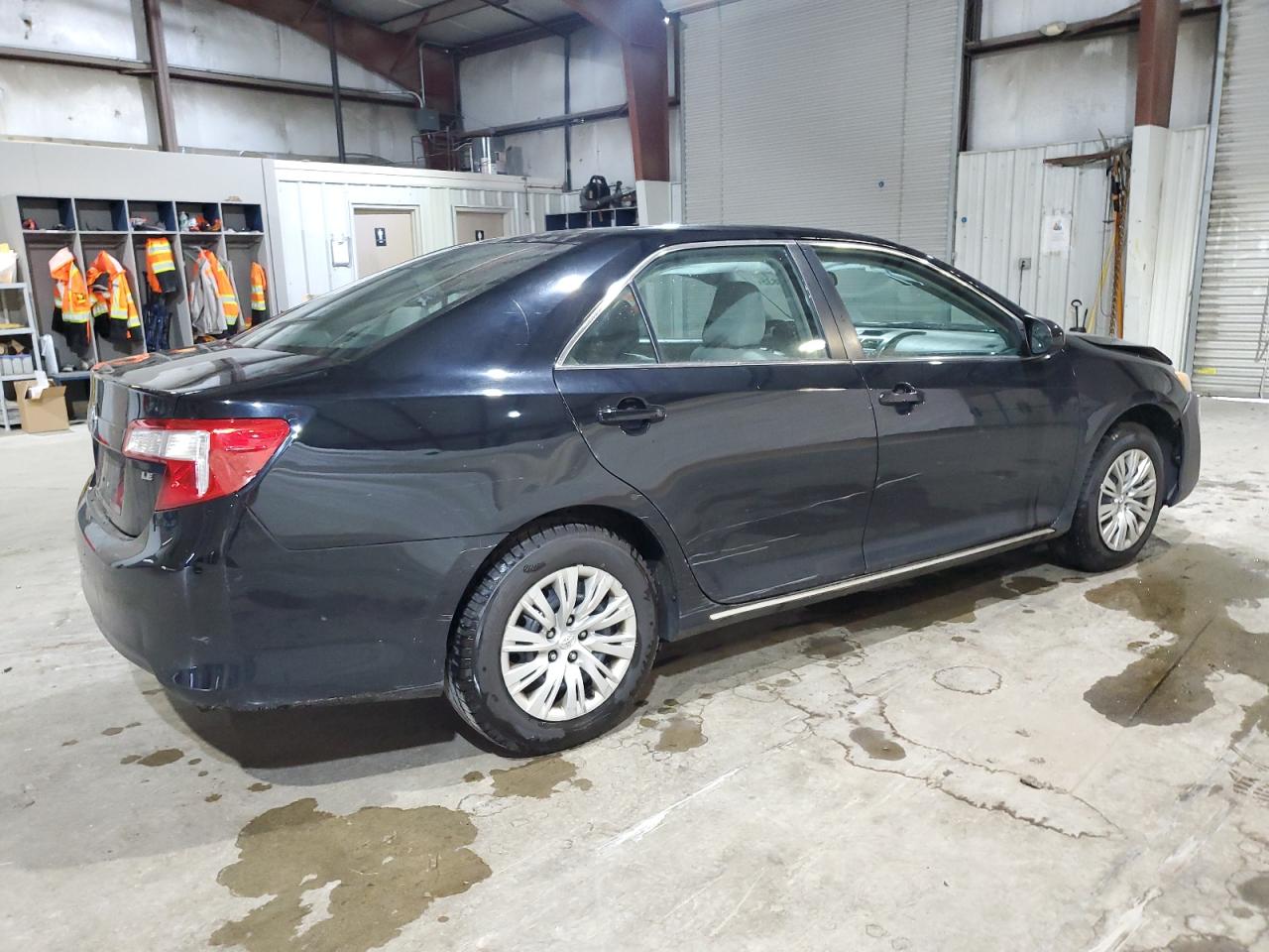 TOYOTA CAMRY L