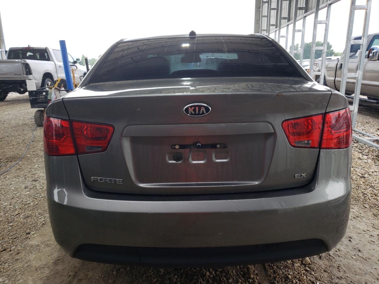 KIA FORTE EX