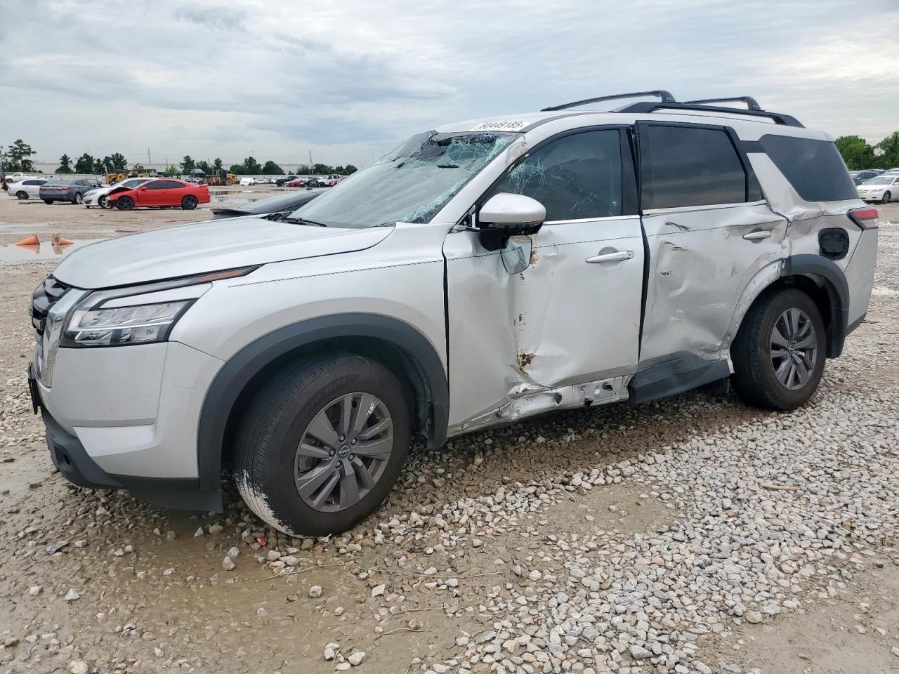 NISSAN PATHFINDER SV