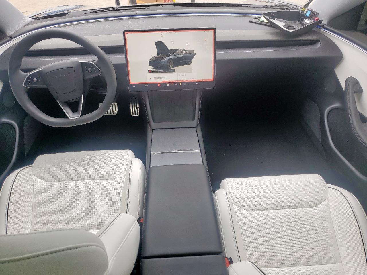 Tesla Model 3 2025