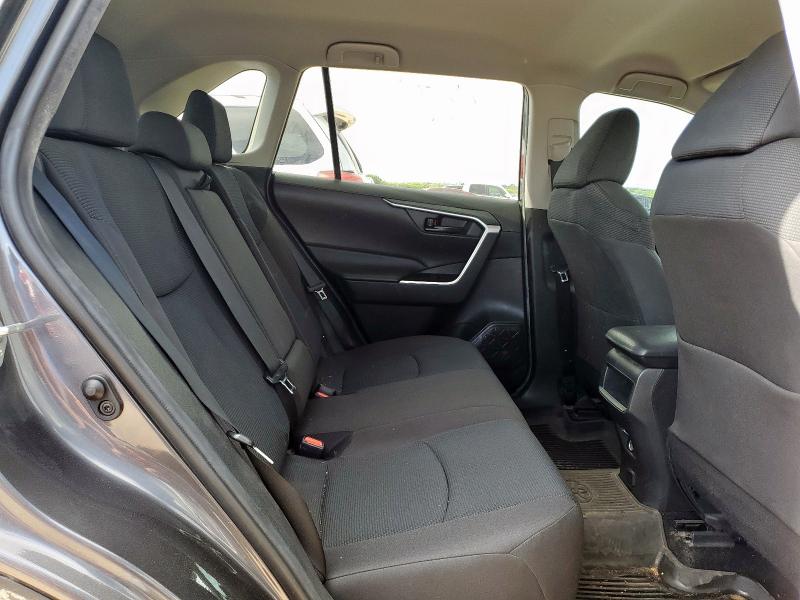 2021 TOYOTA RAV4 LE 2T3H1RFV7MC157079