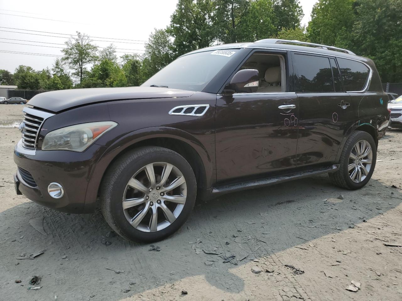 INFINITI QX56