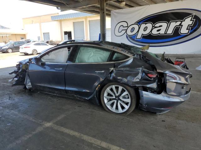 Vin: 5yj3e1ea2jf061083, lot: 60926025, tesla model 3 20182