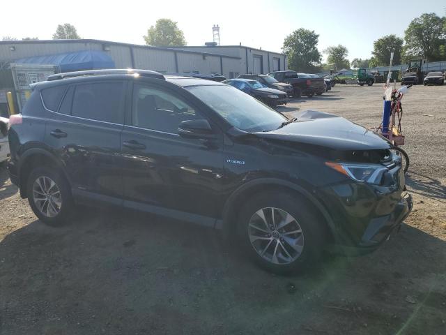 Vin: jtmrjrev9hd092789, lot: 61943395, toyota rav4 le 20174