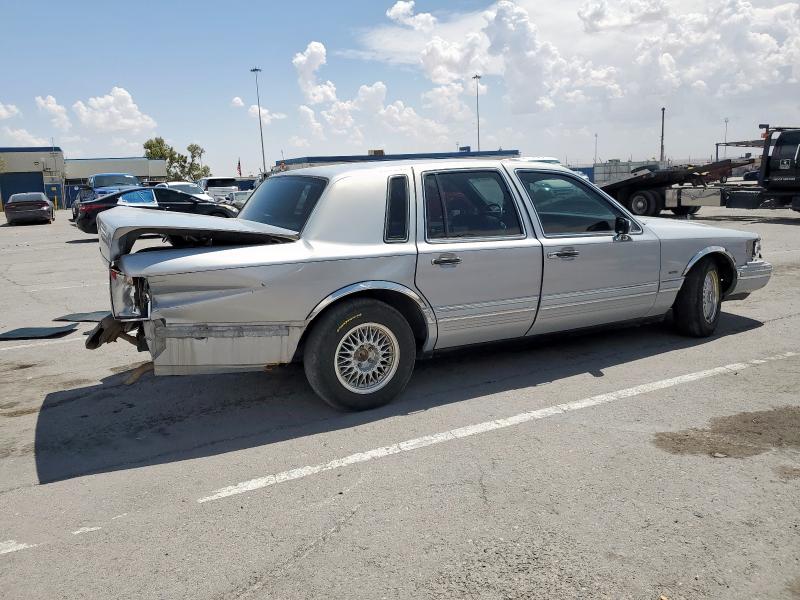 Vin: 1lnlm82w2py752923, lot: 60463075, lincoln towncar signature 19933