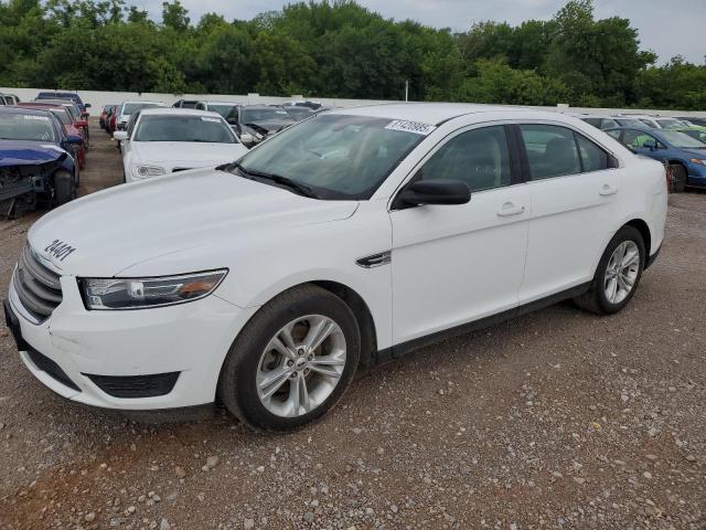 FORD TAURUS SE